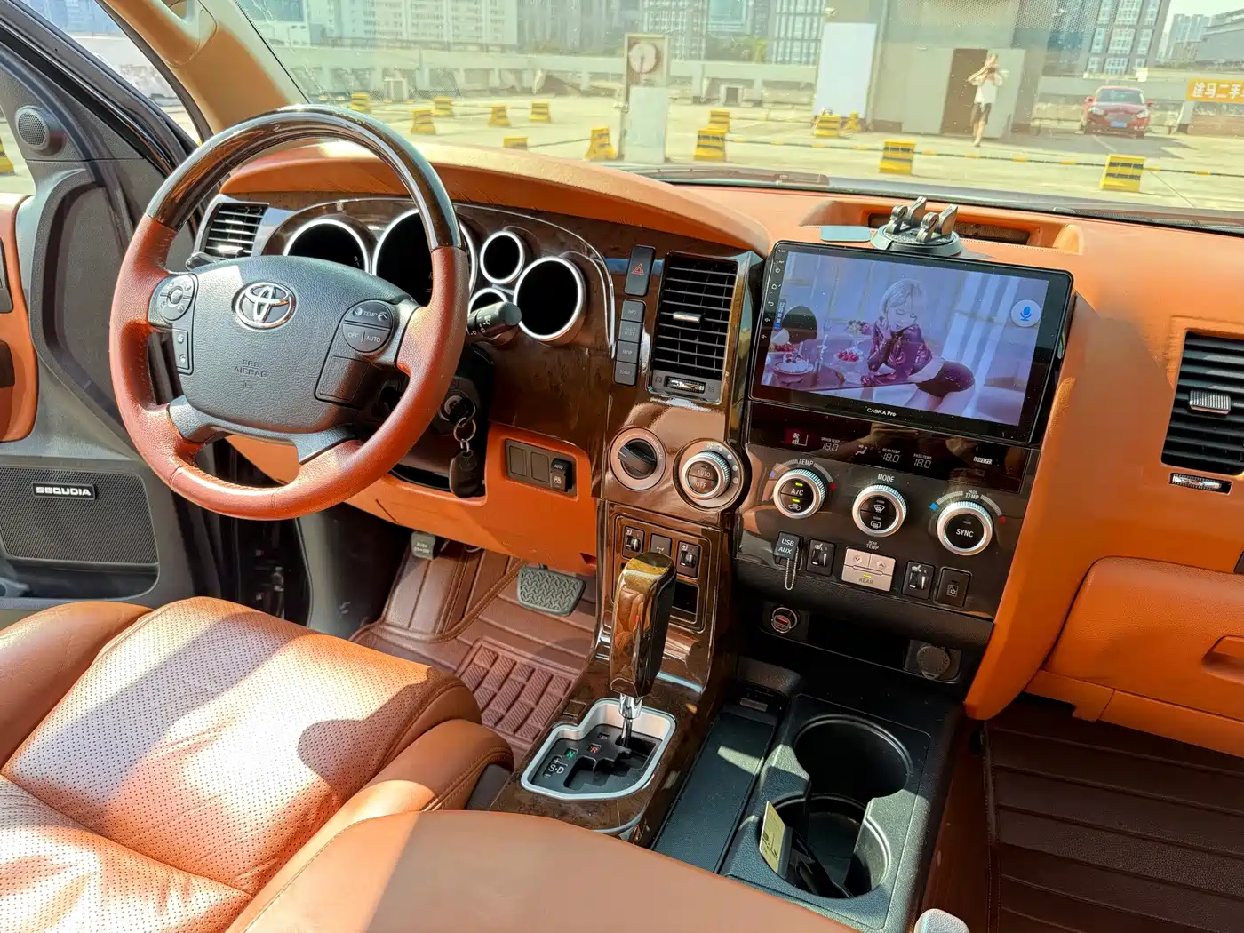 Toyota Sequoia 2015 2010 5.7 Platinum Edition