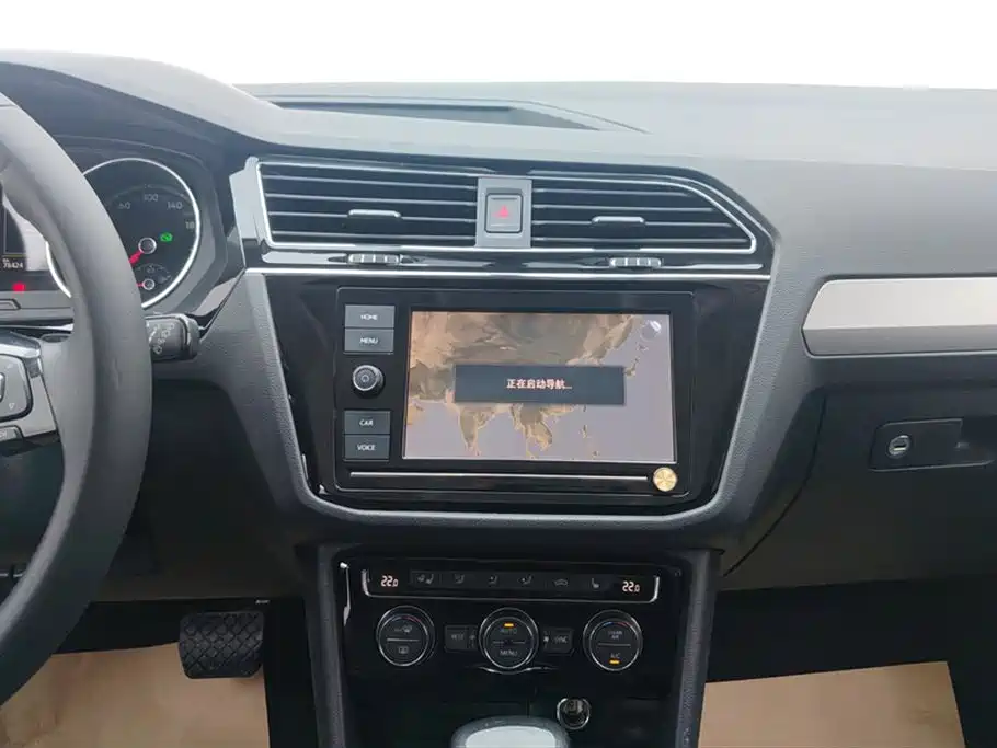 Volkswagen Tiguan L 2019 330TSI Auto 2WD Smart Luxury Edition China V фото 13