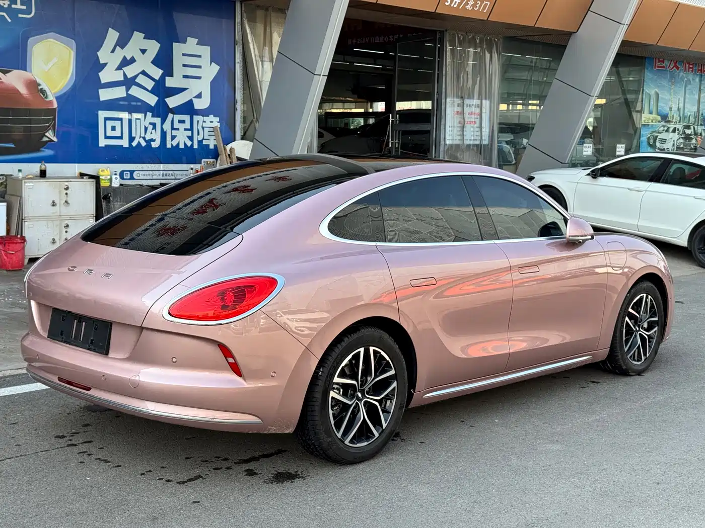 Ora Lightning Cat 2022 2022 555km Premium Edition