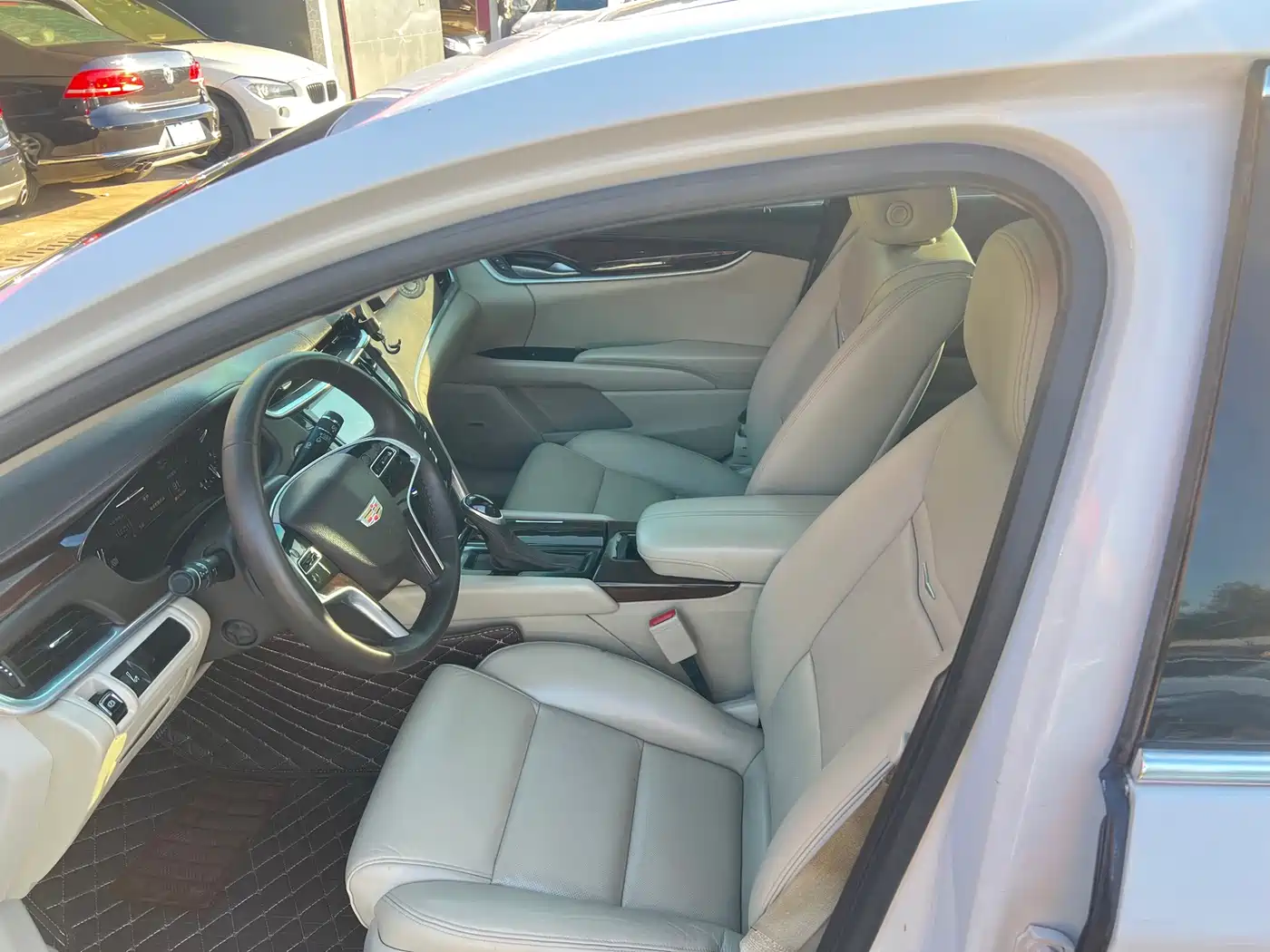 Фото 11 - Cadillac XTS