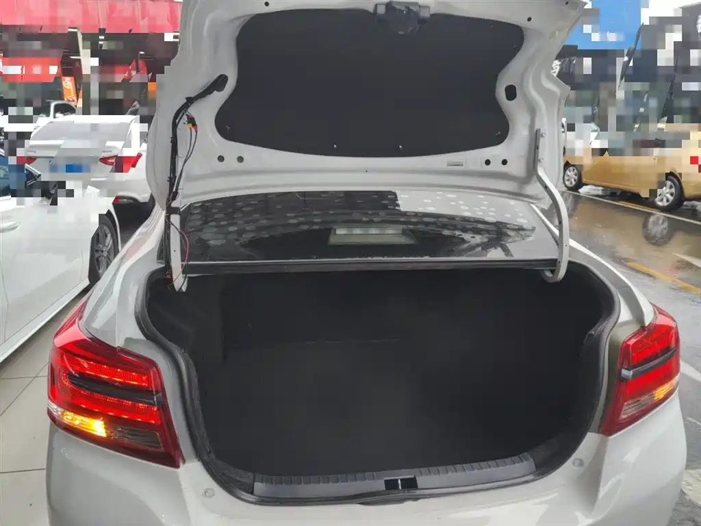 Toyota YARiS L Zhi Xiang 2017 1.5E CVT Charming Edition фото 19