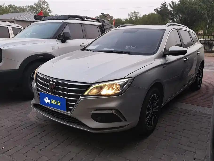 ROEWE EI5 2021