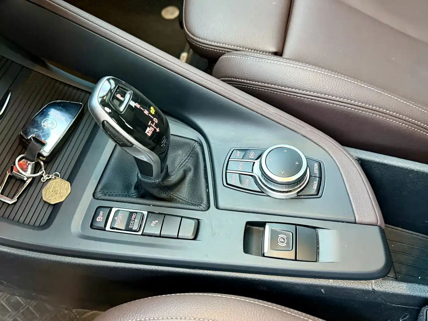 BMW X1 2022 sDrive25Li Leading фото 8