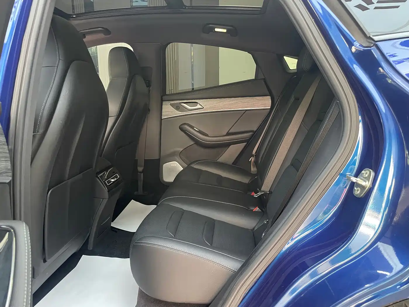 SERES SF5 2020 2020 AWD High Performance Sport Edition