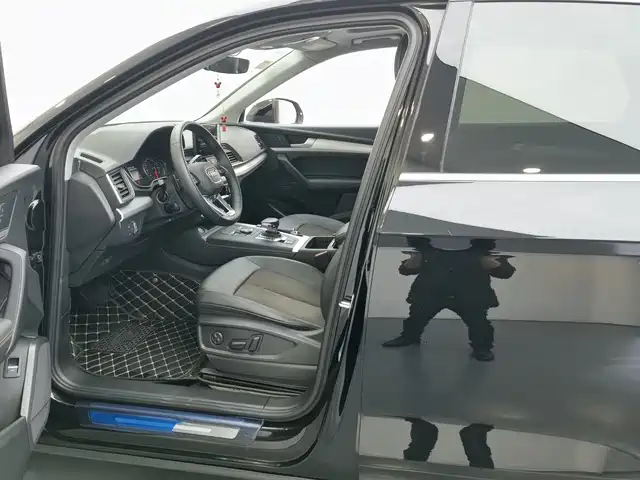 Audi Q5L 2020 40 TFSI Prestige Progressive фото 5