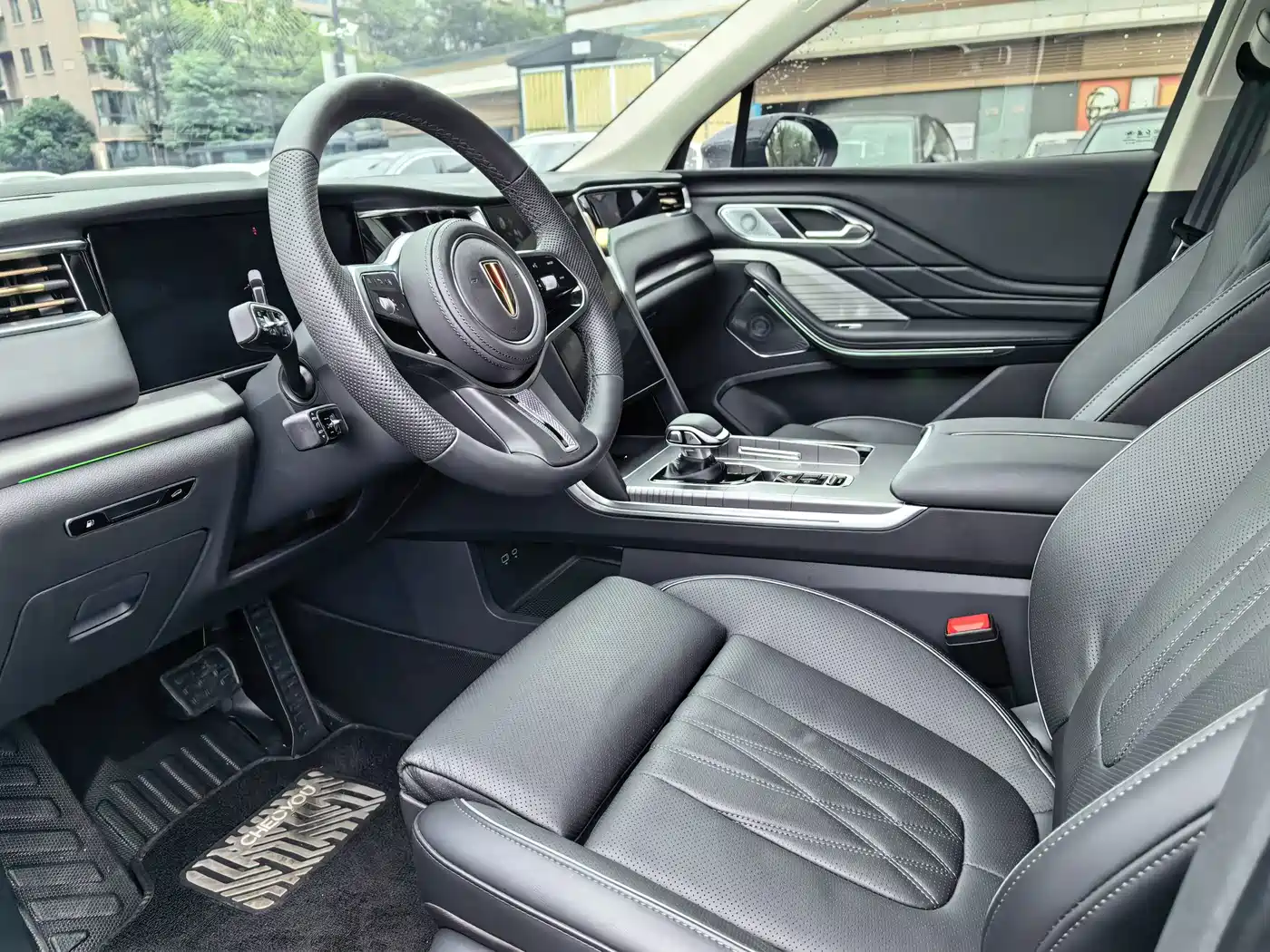Hongqi HS7 PHEV 2025 2025 Revised Model 2.0T PHEV 4WD Flag Ultimate Edition 6-Seater
