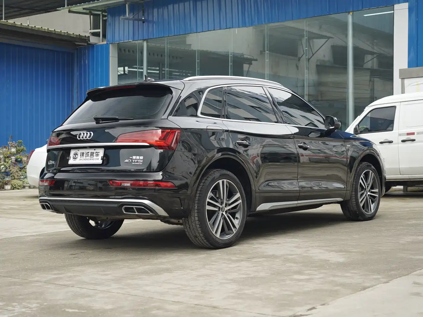 AUDI Q5L
