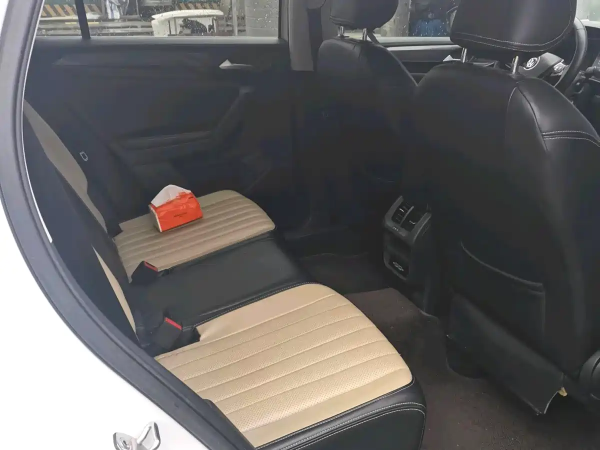 Volkswagen Tayron 2019 330TSI 2WD Comfort China V фото 5