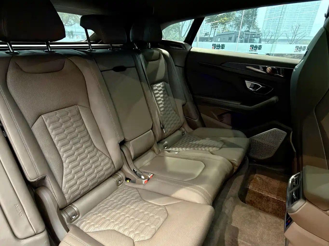 Lamborghini Urus 2024 2023 4.0T V8 S