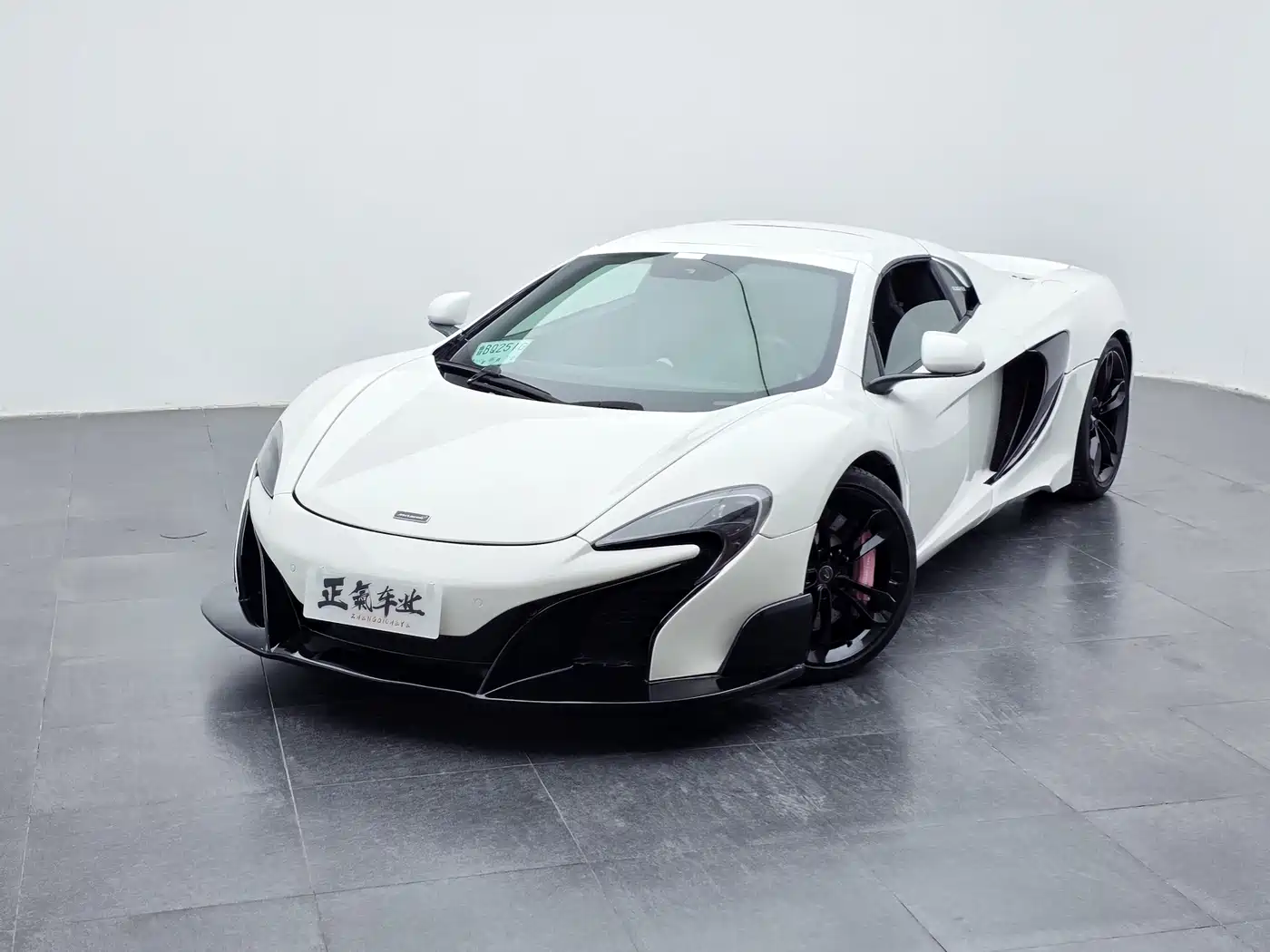 McLaren 12C 2013 3.8T SPIDER фото 8