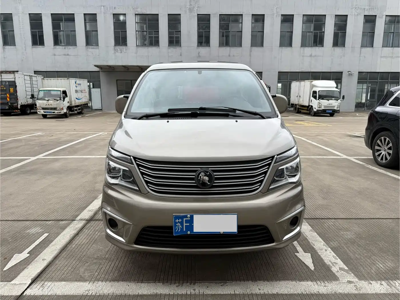 Dongfeng Fengxing Lingzhi 2022 2020 M5 1.6L Luxury 7-Seater