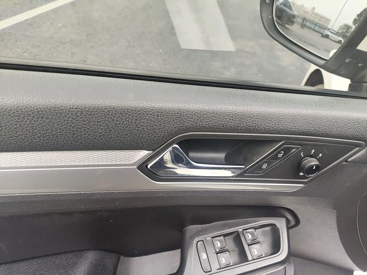 Volkswagen Lamando 2018 230TSI DSG Trend Edition фото 7