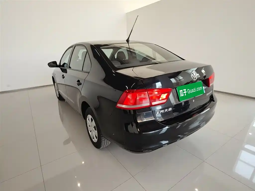 Volkswagen Santana 2015 1.4L Manual Trend Edition фото 5