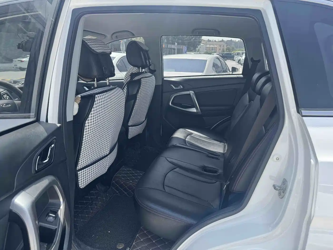 CHERY TIGGO 5