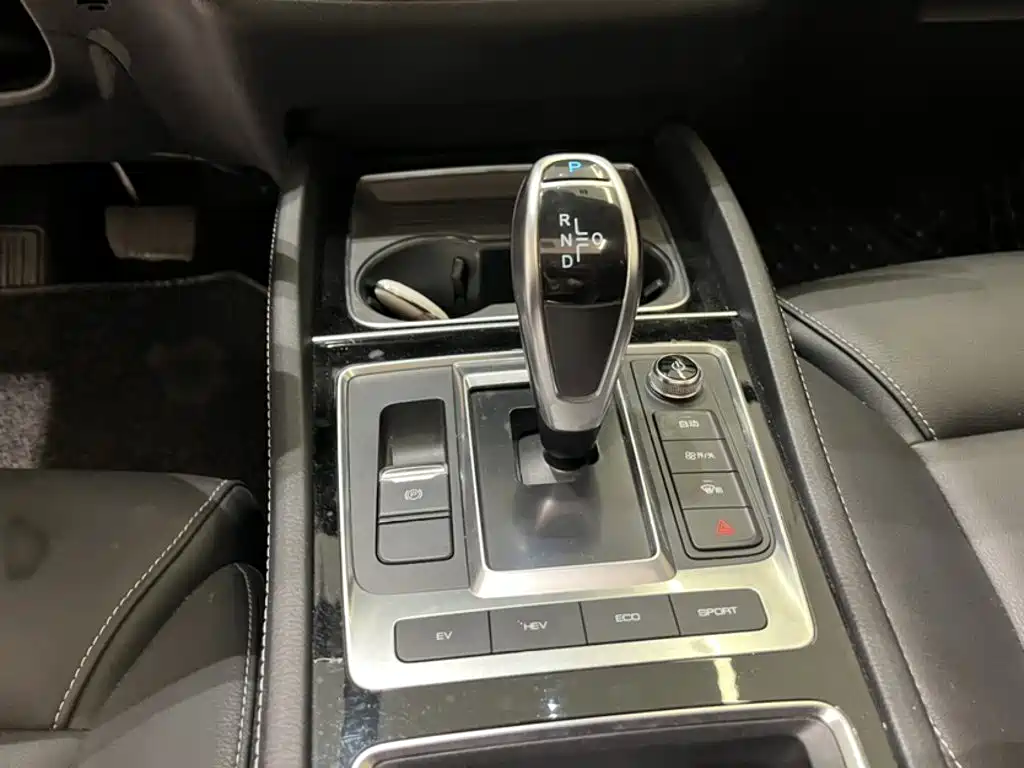 BYD Song MAX New Energy 2020 2019 DM 1.5T Smart Connect Advance 7-seater China VI