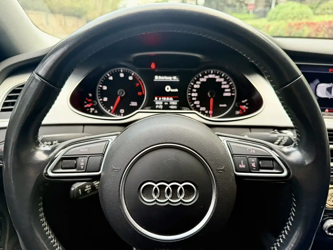 Audi A4 (Import) 2016 2014 40 TFSI allroad quattro plus