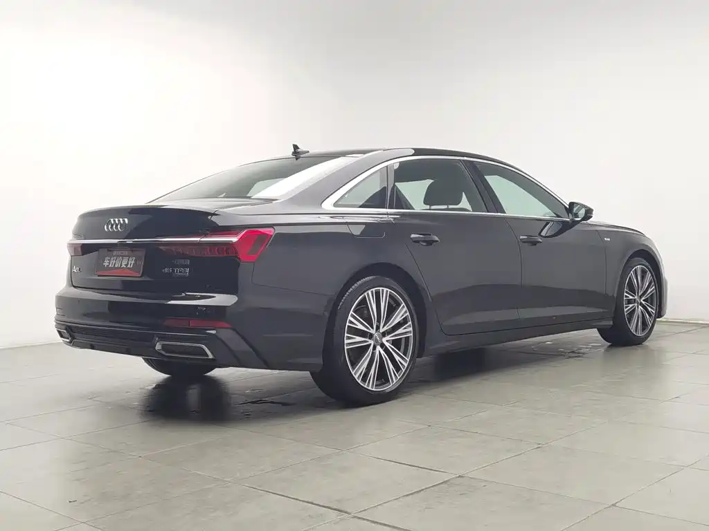 Photo 2 - Audi A6L