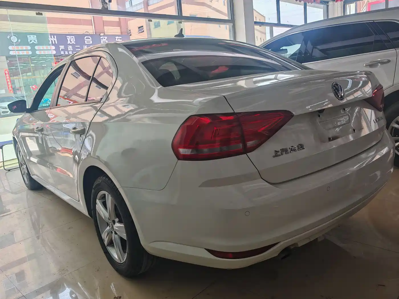 Volkswagen Lavida 2017 1.6L Automatic Trend Edition фото 15