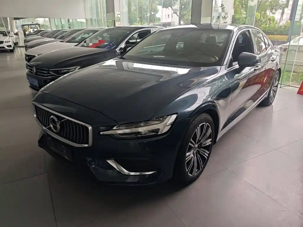 Volvo S60 2022 B4 Smart Vision Luxury Edition
