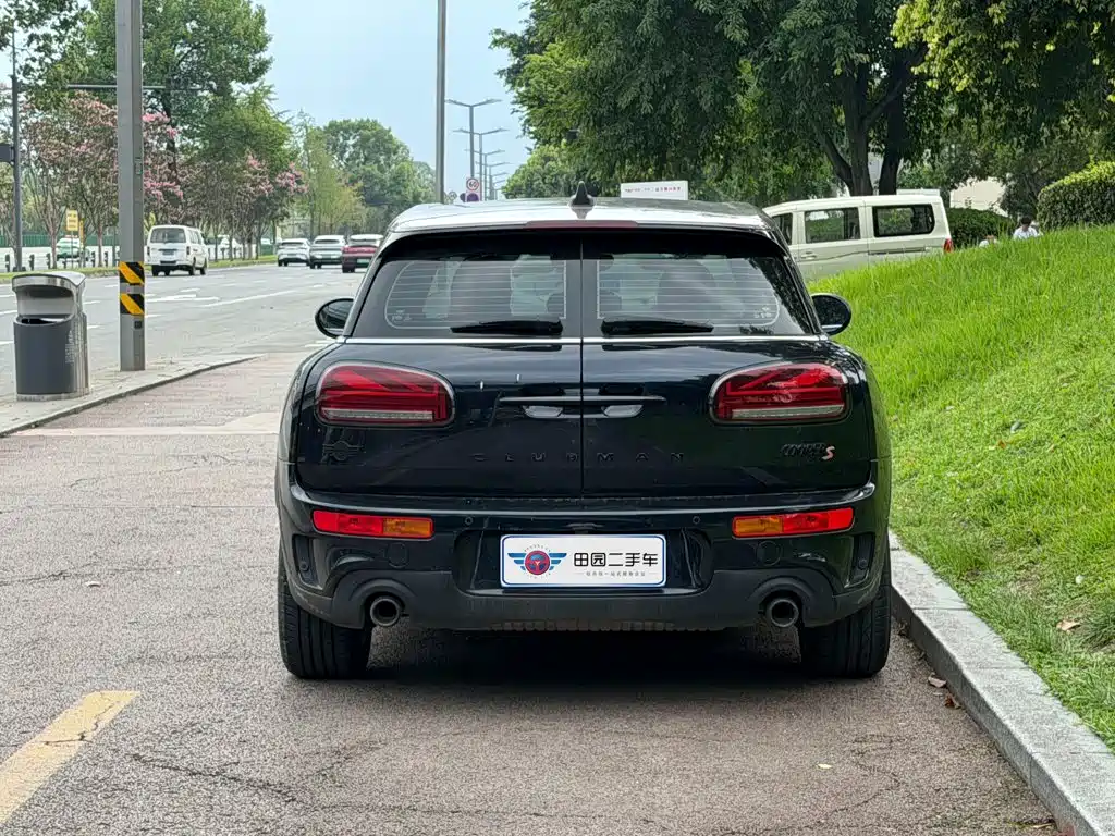 MINI CLUBMAN 2023 2023 Facelift 1.5T COOPER Connoisseur