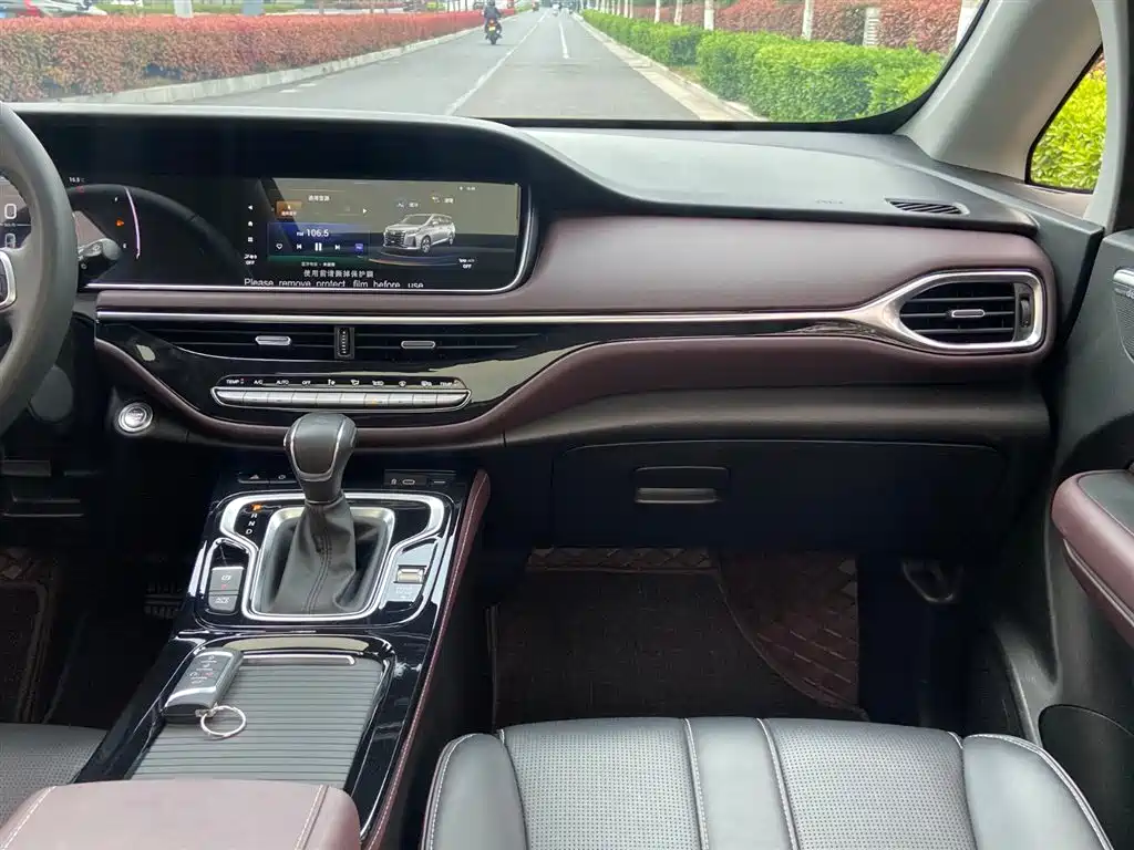 GAC Trumpchi Trumpchi M6 2023 PRO 270T DCT Luxury Edition фото 9