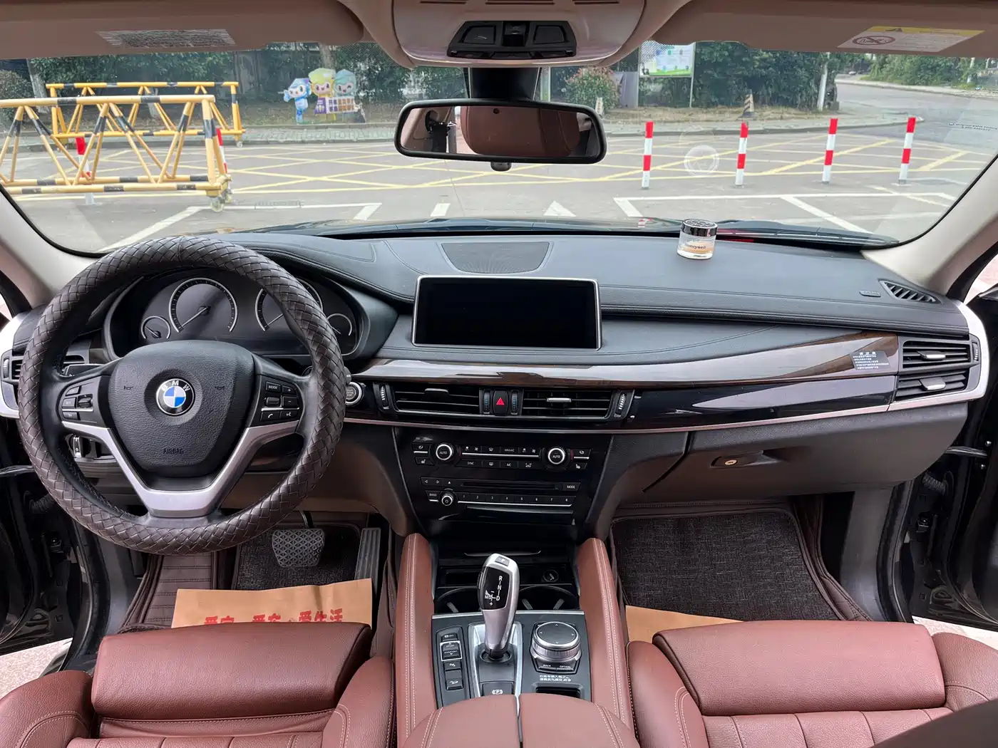 BMW X6 2017 xDrive28i фото 8