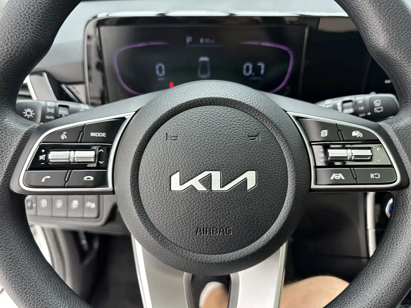 Kia Seltos 2024 2023 1.5L CVT Luxury Edition