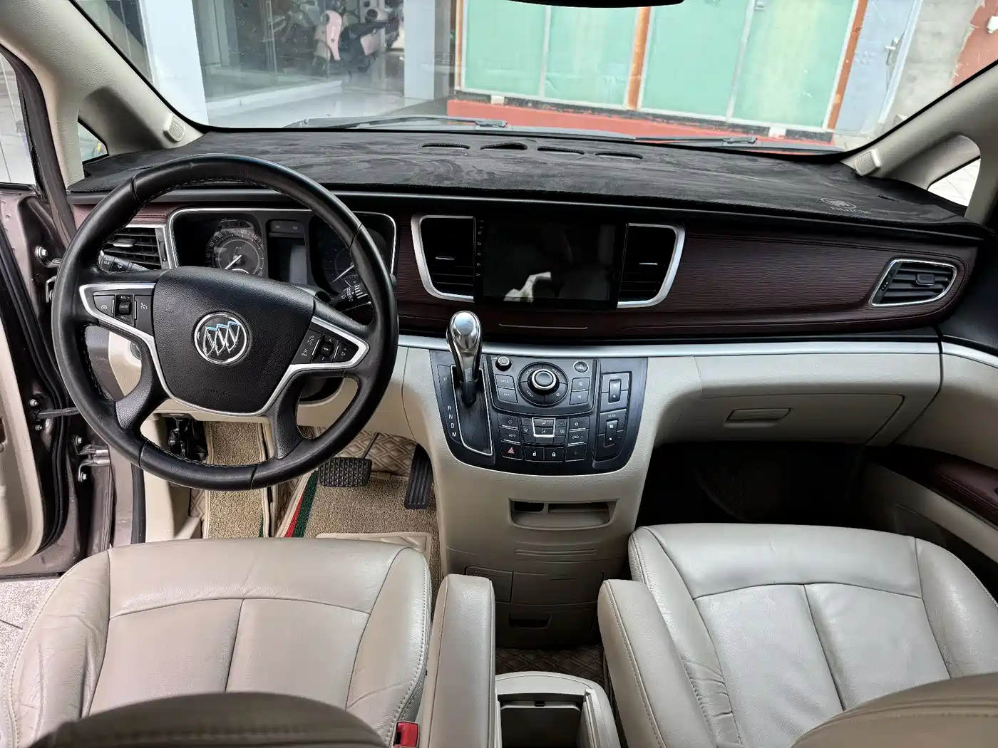 Buick GL8 2017 25S Luxury China V фото 9