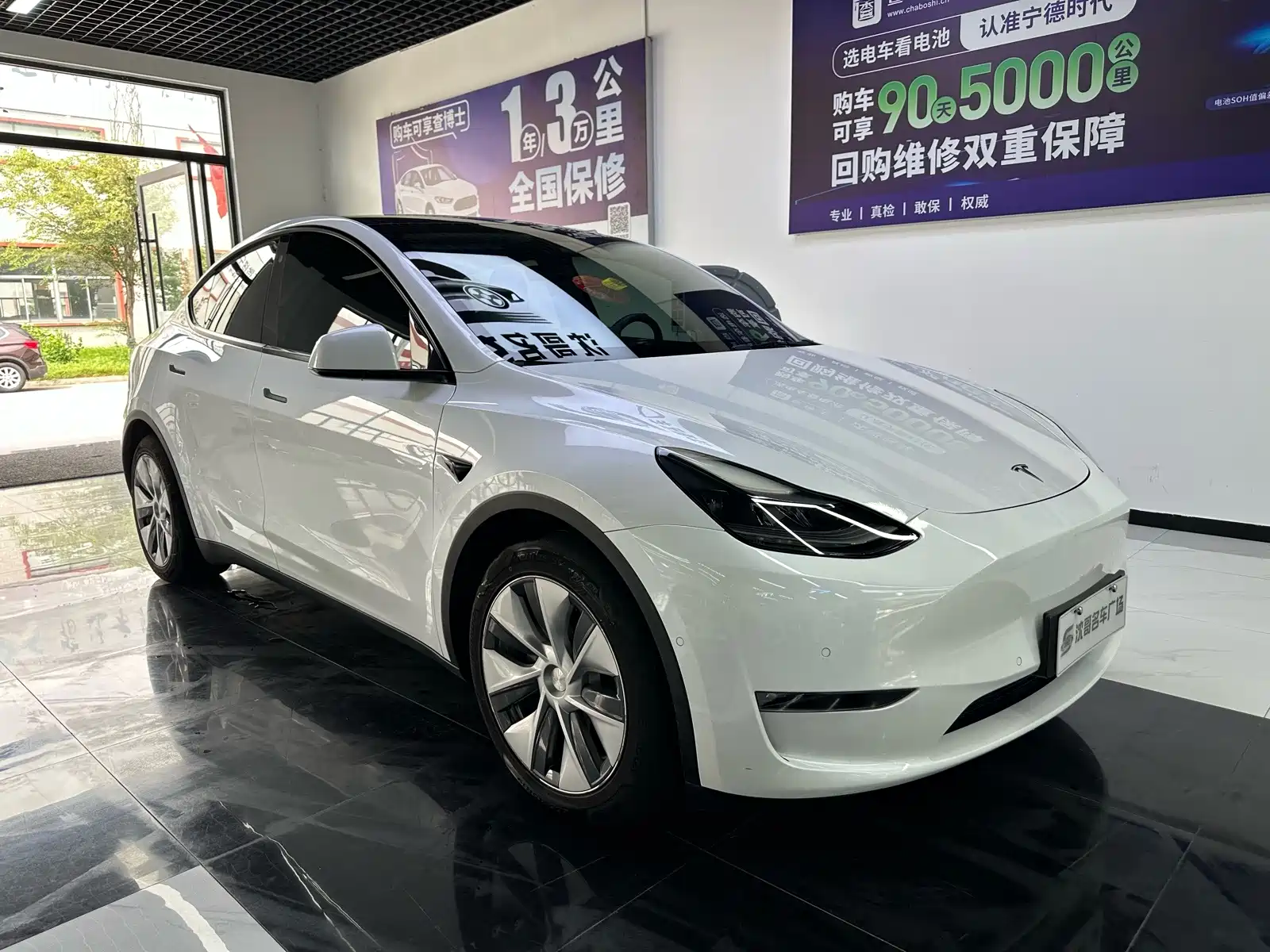 Фото 3 - Tesla Model Y