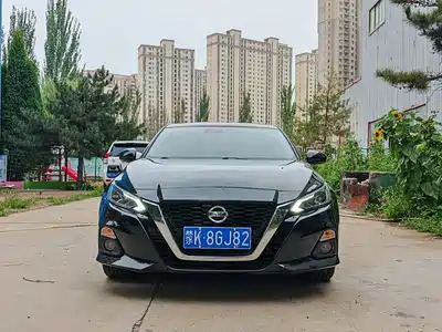Nissan Teana