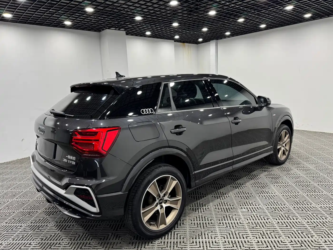 Audi Q2L 2023 2022 35 TFSI Fashion Dynamic