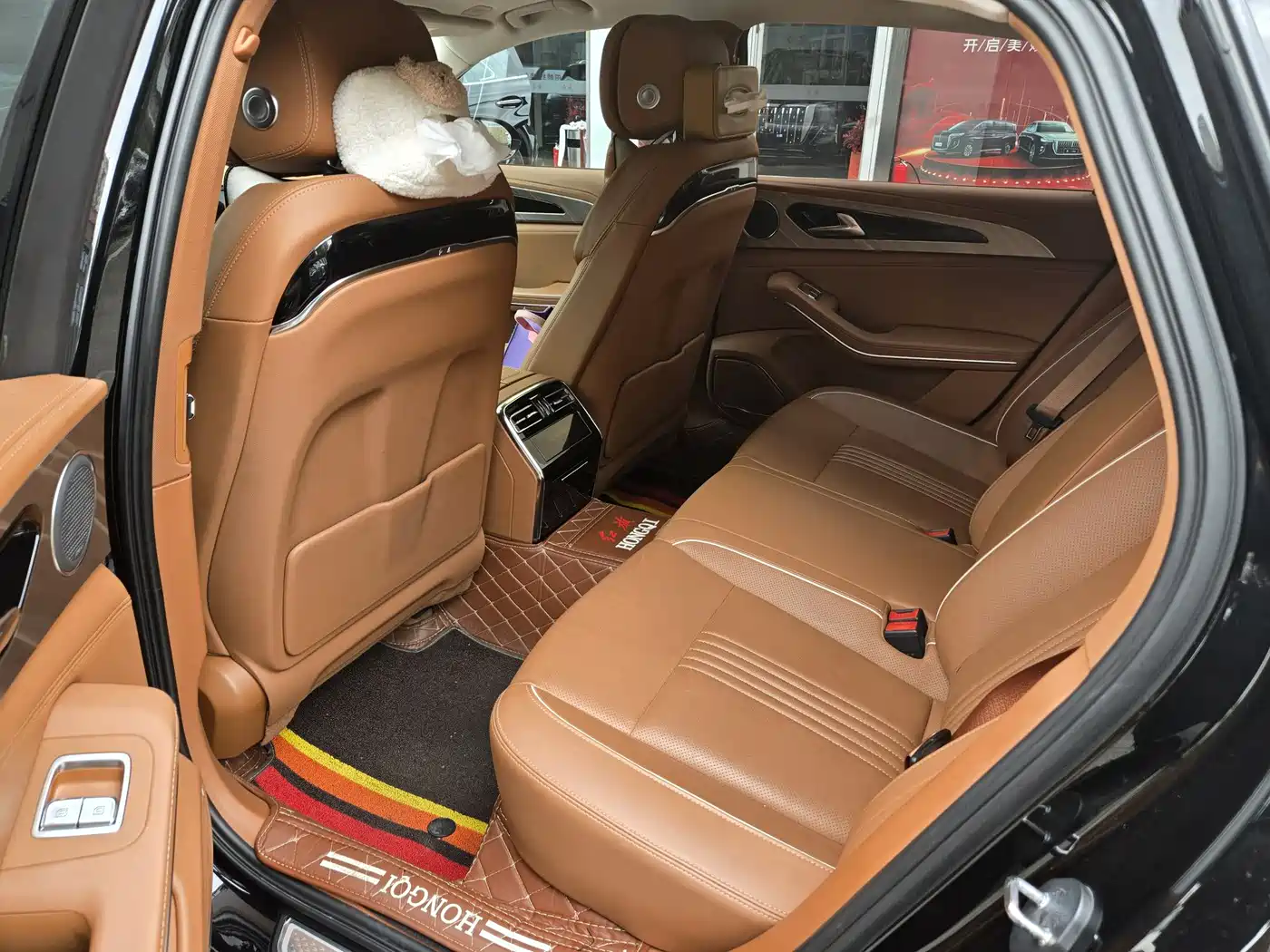 Hongqi H9 2020 2.0T Smart Connection Qi Xiang Edition фото 11