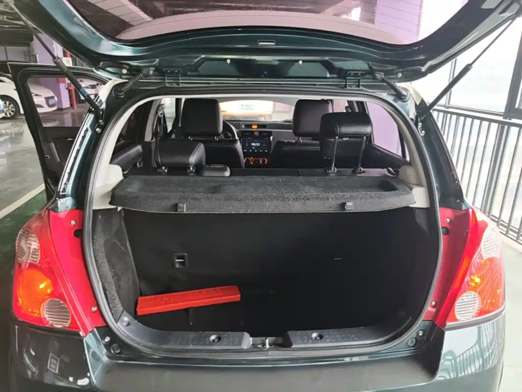 Suzuki Swift 2018 2016 1.5L Automatic Fashion Cool Edition
