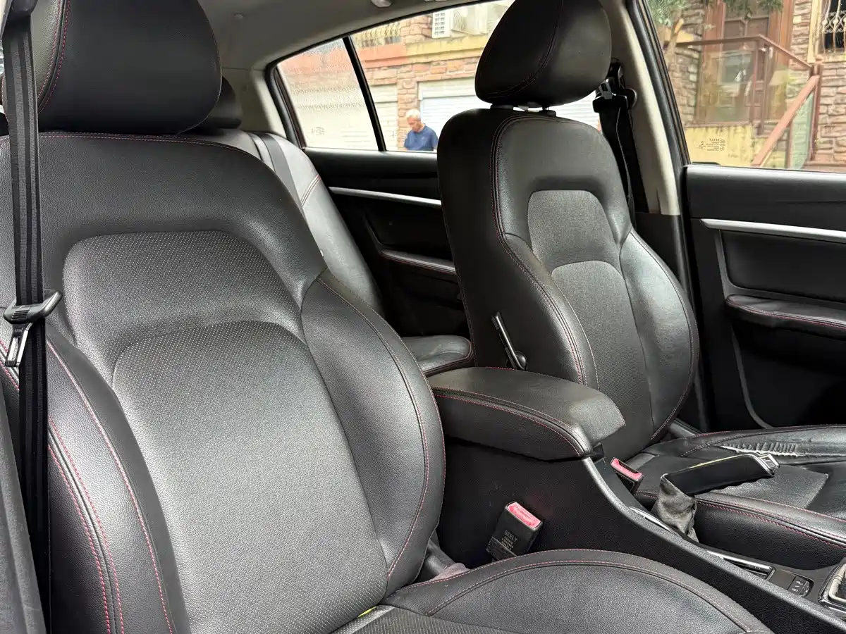 Geely Emgrand 2015 2015 Hatchback RS 1.5L Manual Up Version