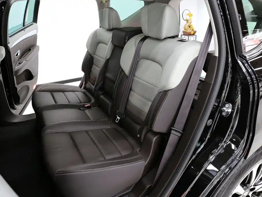 Renault Espace Classic 2018 2018 Model TCe 300 Elegant Paris Edition