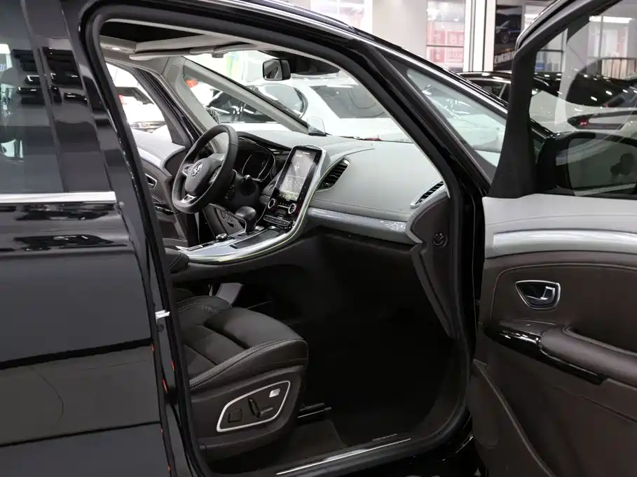 Renault Espace Classic 2018 2018 Model TCe 300 Elegant Paris Edition