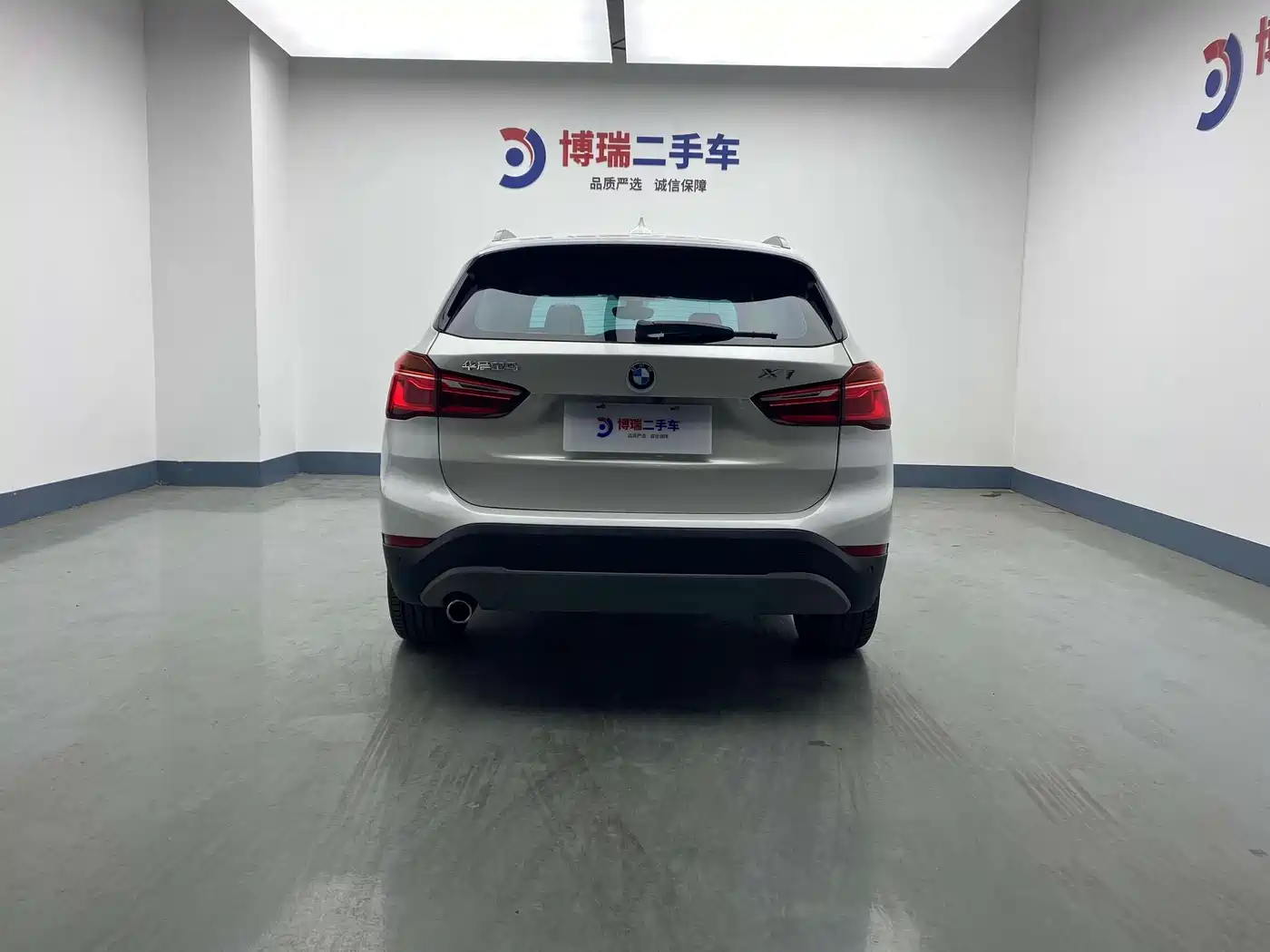 BMW X1 2018 sDrive18Li Fashion Model фото 6