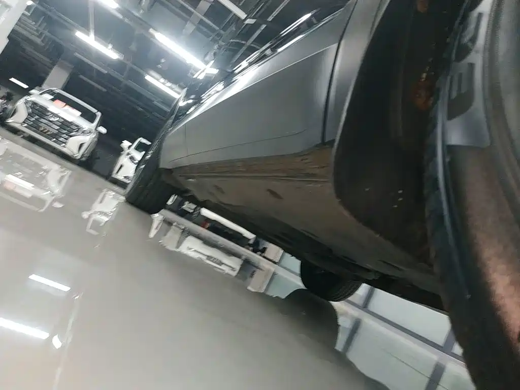 Фото 20 - Volkswagen Teramont