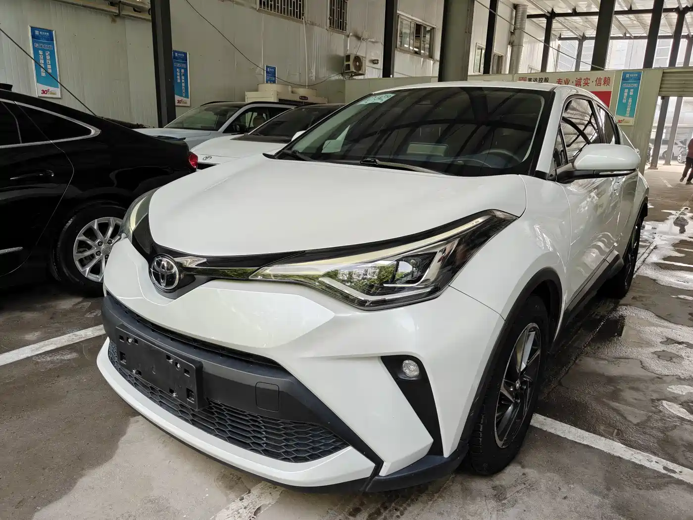 Toyota IZOA 2022 2.0L Yixiang CARE Edition