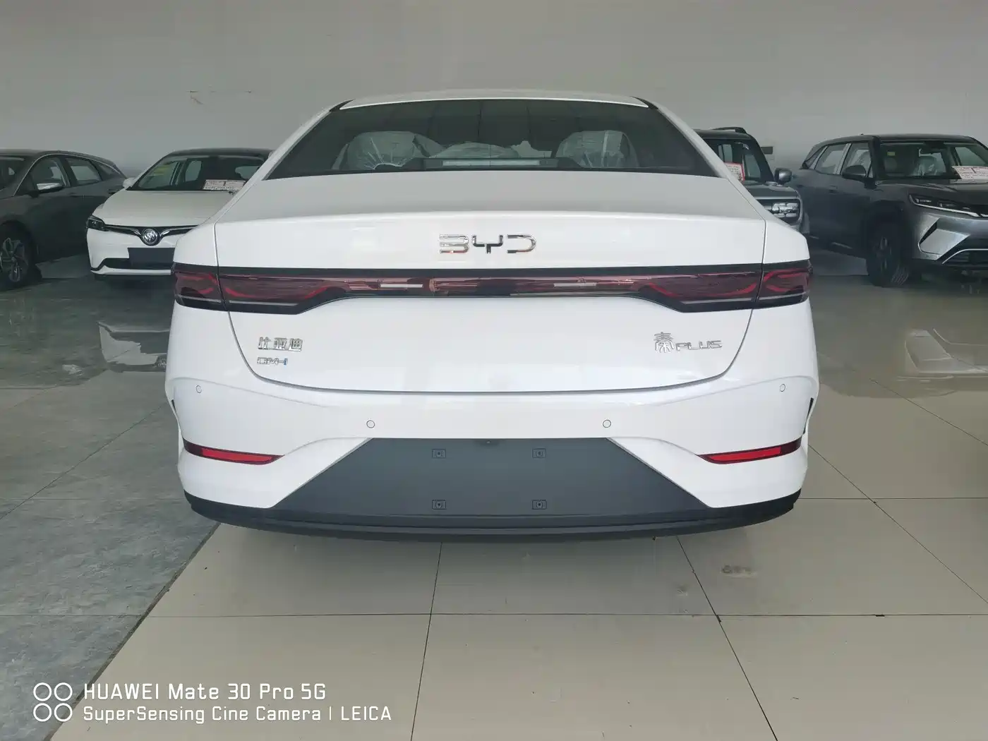 BYD Qin PLUS 2026 DM-i 128KM Progressive фото 5