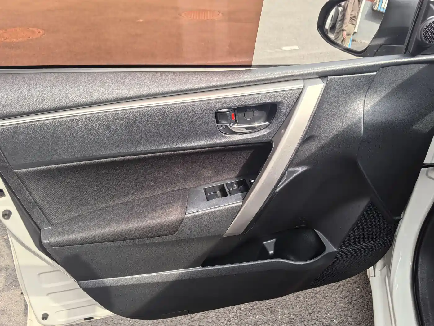Toyota Corolla 2017 1.2T CVT GL фото 10