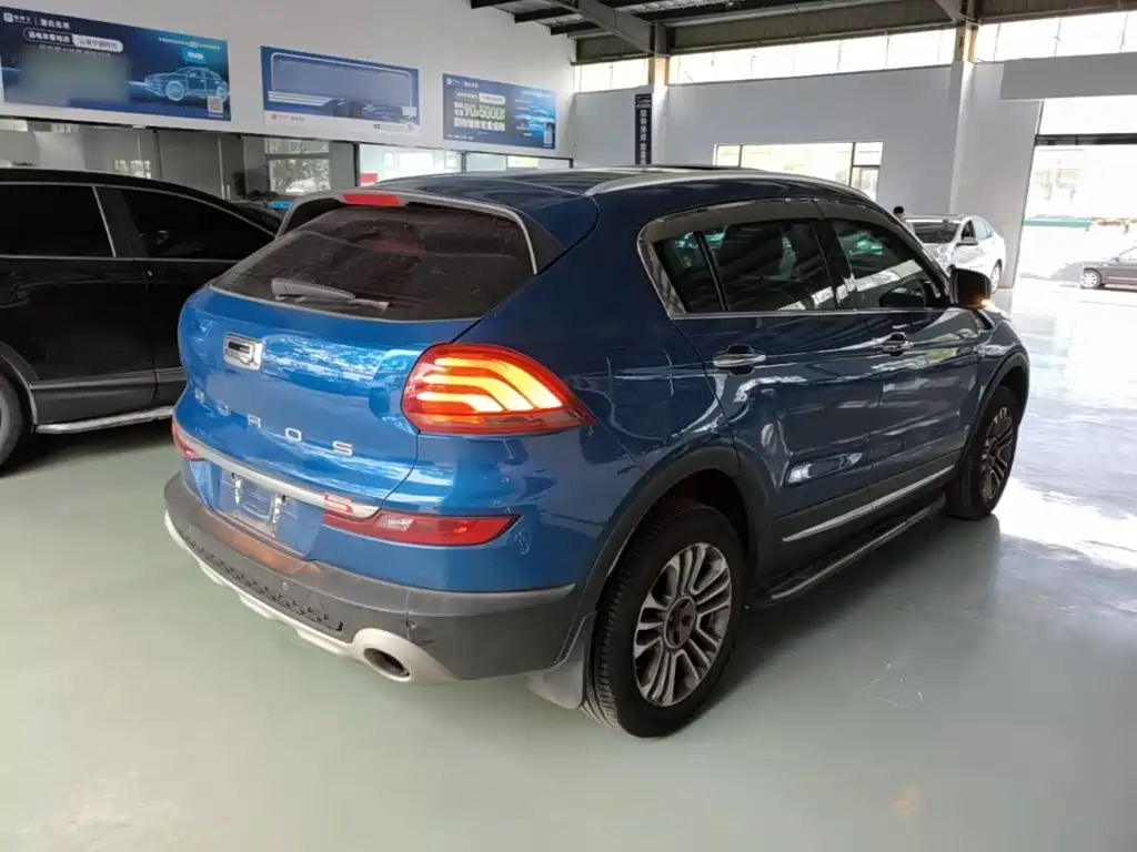 Qoros 5 2016 2016 1.6T Auto Luxury