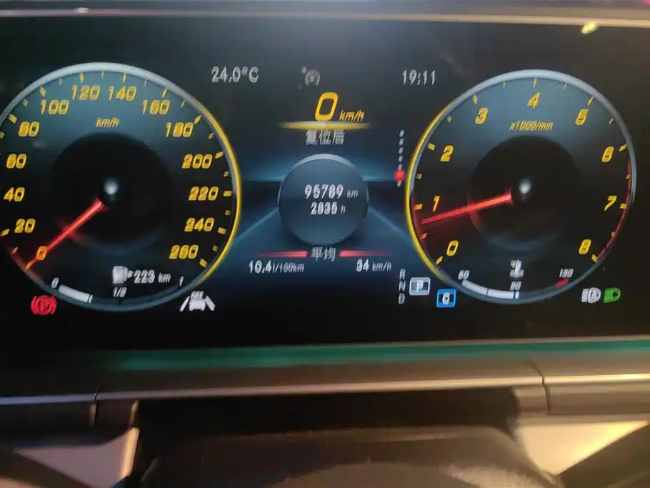 Mercedes-Benz GLE Coupe 2020 GLE 350 4MATIC Coupe SUV Luxury фото 14