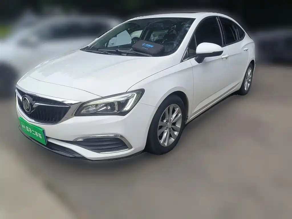 Buick Verano 2018 Sedan 20T Dual Clutch Leading