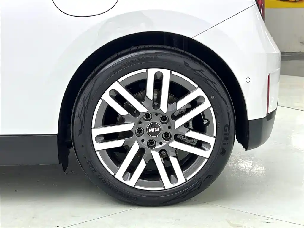 MINI ELECTRIC  COOPER