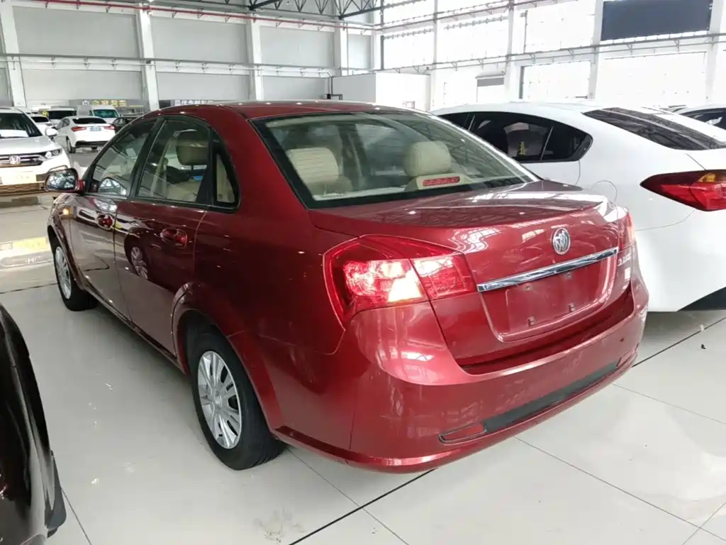 Фото 5 - Buick Excelle