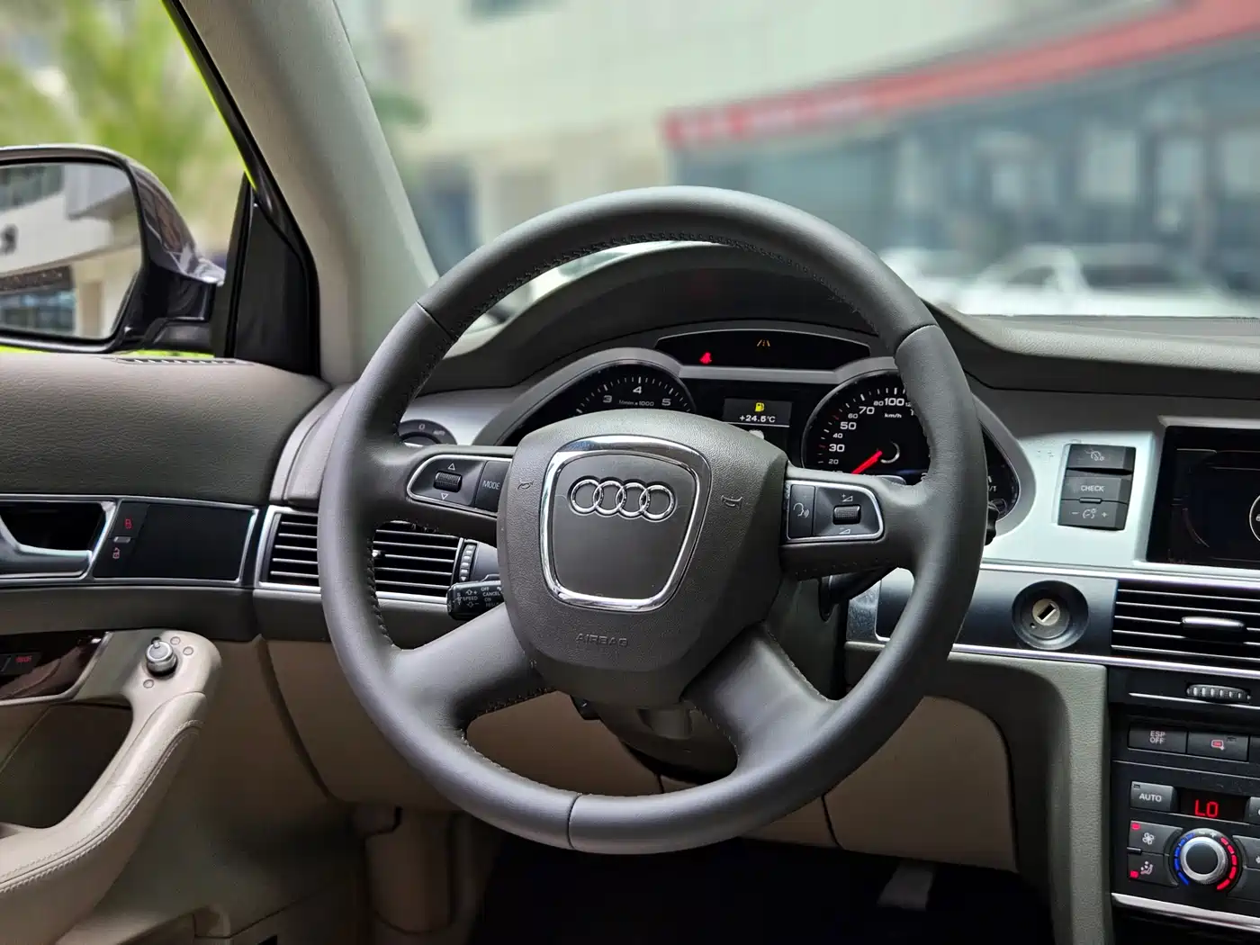 Audi A6L 2011 3.0 TFSI quattro Luxury фото 9