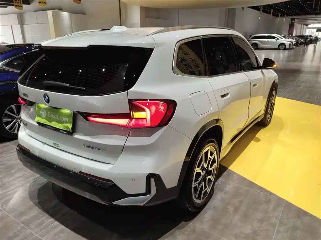 BMW X1 2023 sDrive25Li X Design Package фото 7