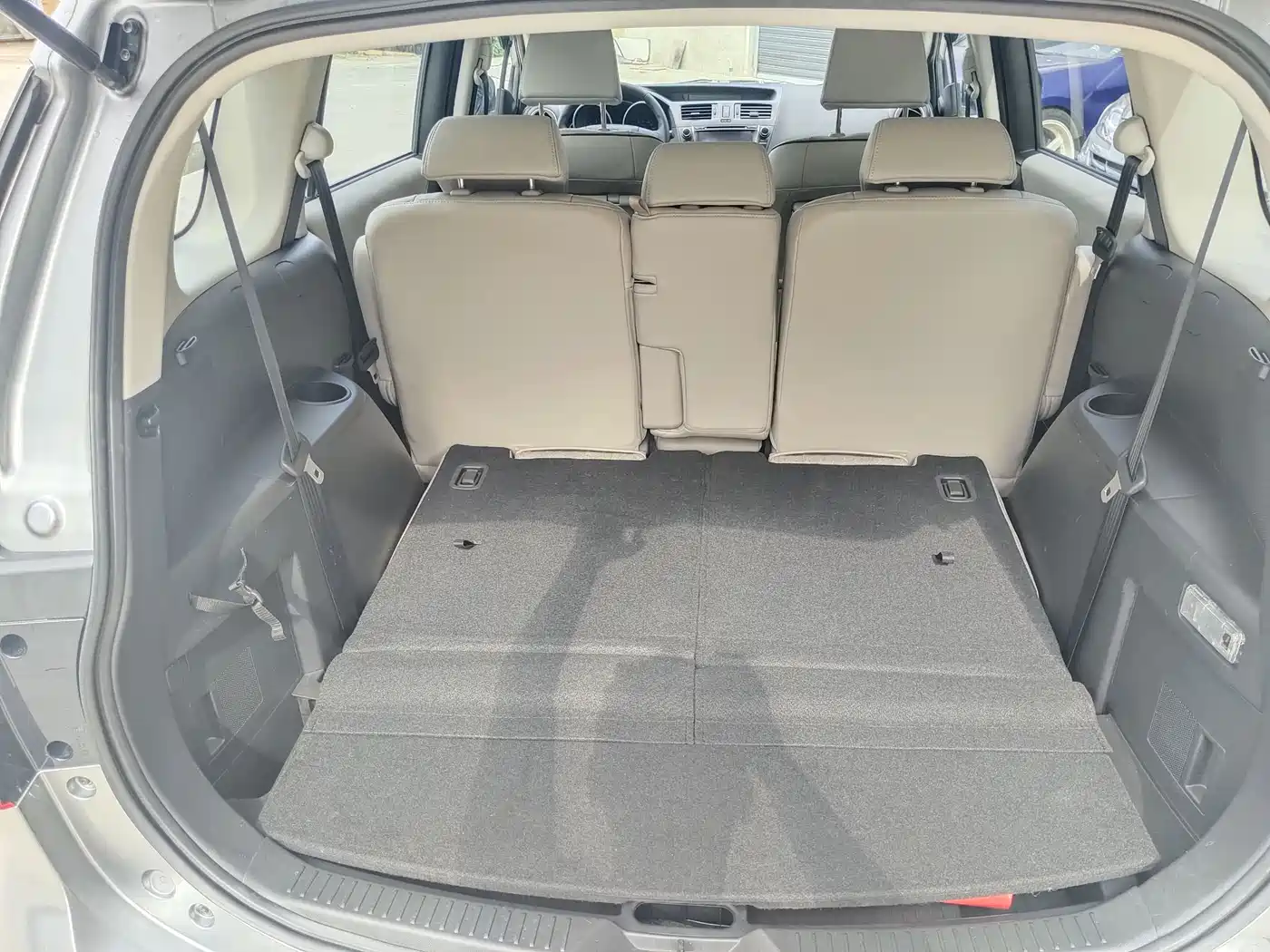 Mazda Mazda5 2013 2.0L Automatic Luxury фото 20