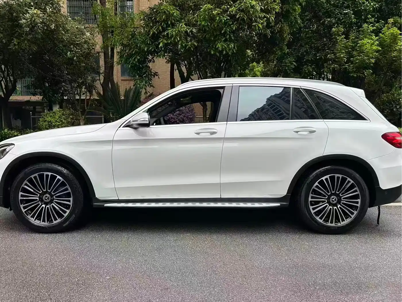 Mercedes-Benz GLC 2018 GLC 200 4MATIC фото 3